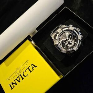 Invicta Bolt 52MM Men's Watch. New in box!